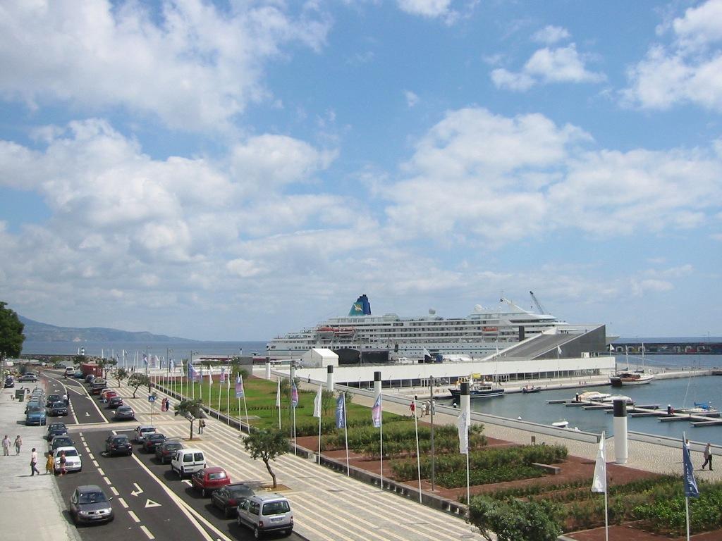Solmar Alojamentos Ponta Delgada  Luaran gambar